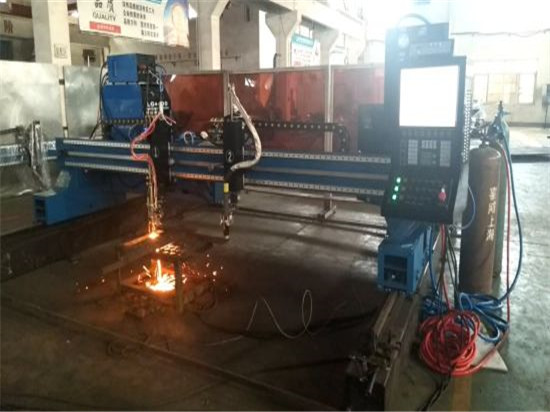 Найновіший зріз 50 плазмових металевих різак для машини CNC