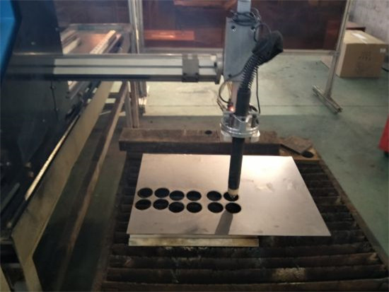 Jiaxin листового металу Cutte сталевий алюмінієвий залізо плазмовий різак машина CNC пластини різання плазменного різання