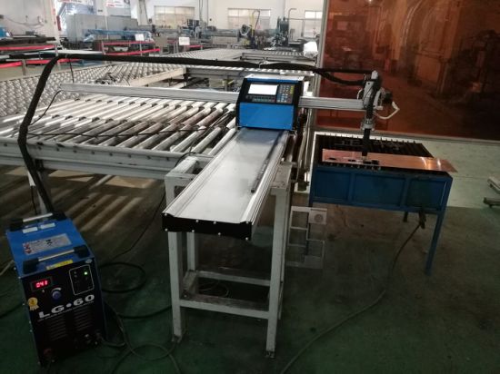 Виготовлений в Китаї металеве різання вуглецевої сталі CNC плазмовий різак